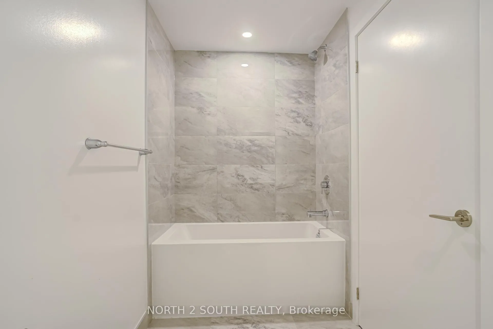 Photo 24 of Unit 730, 150 Logan Avenue, Toronto, South Riverdale — HOMEH