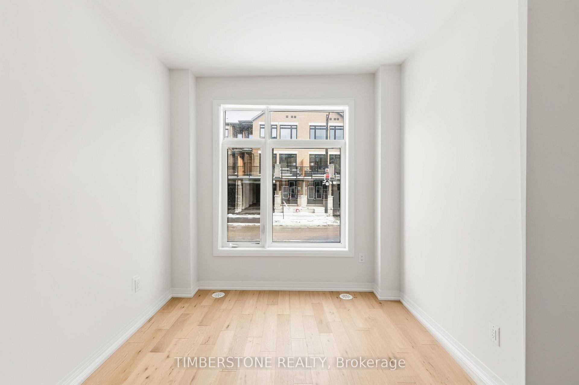 Photo 6 of 36 Bonnington Drive, Brampton, Northwest Brampton — HOMEH