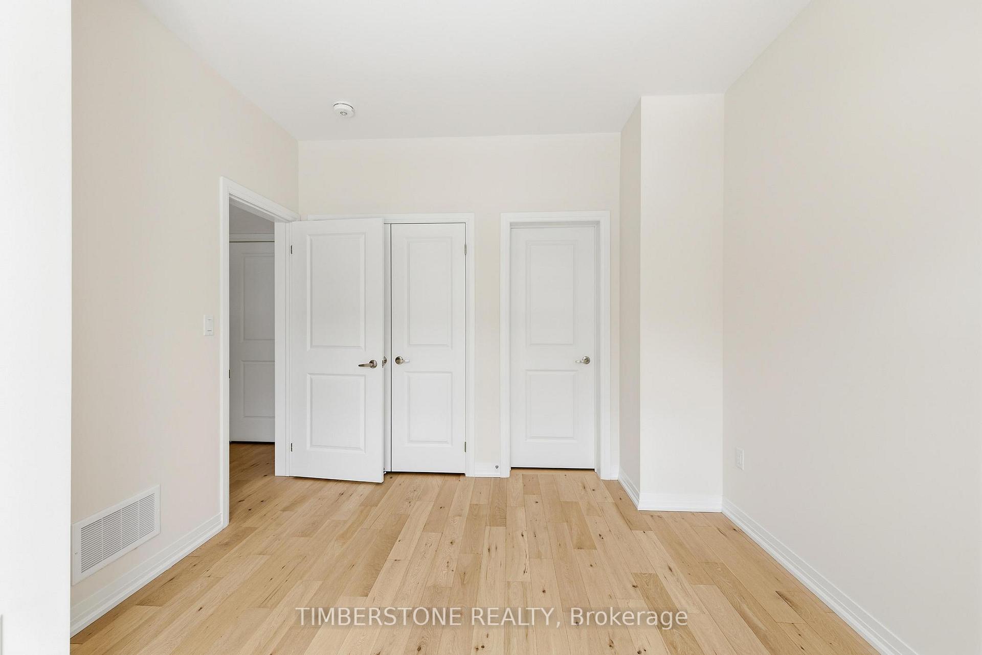 Photo 7 of 36 Bonnington Drive, Brampton, Northwest Brampton — HOMEH