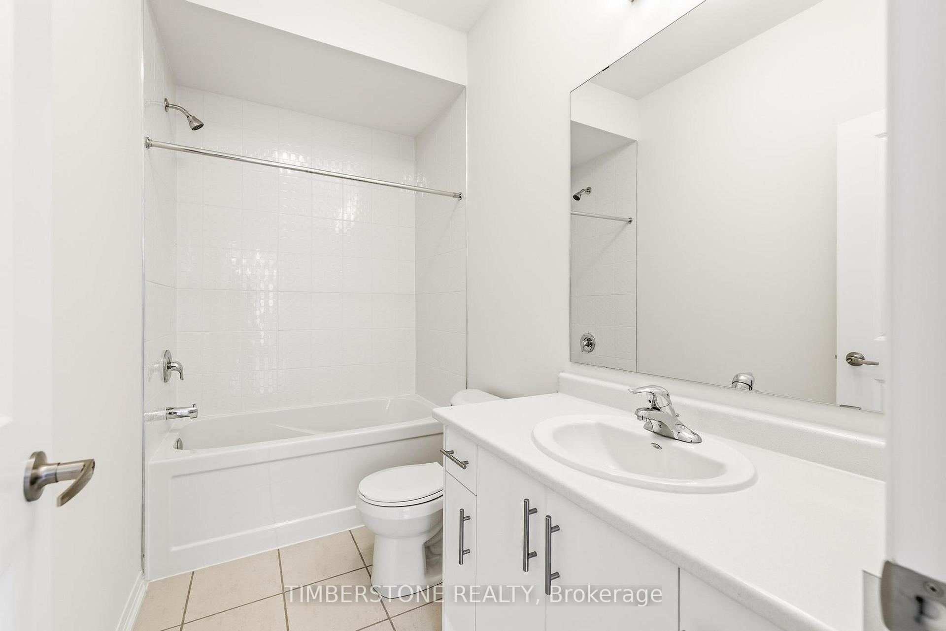 Photo 8 of 36 Bonnington Drive, Brampton, Northwest Brampton — HOMEH