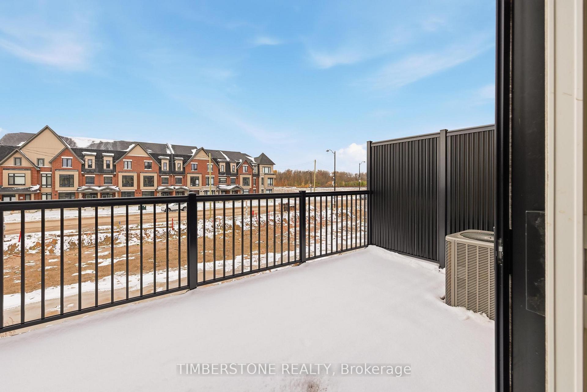 Photo 33 of 36 Bonnington Drive, Brampton, Northwest Brampton — HOMEH