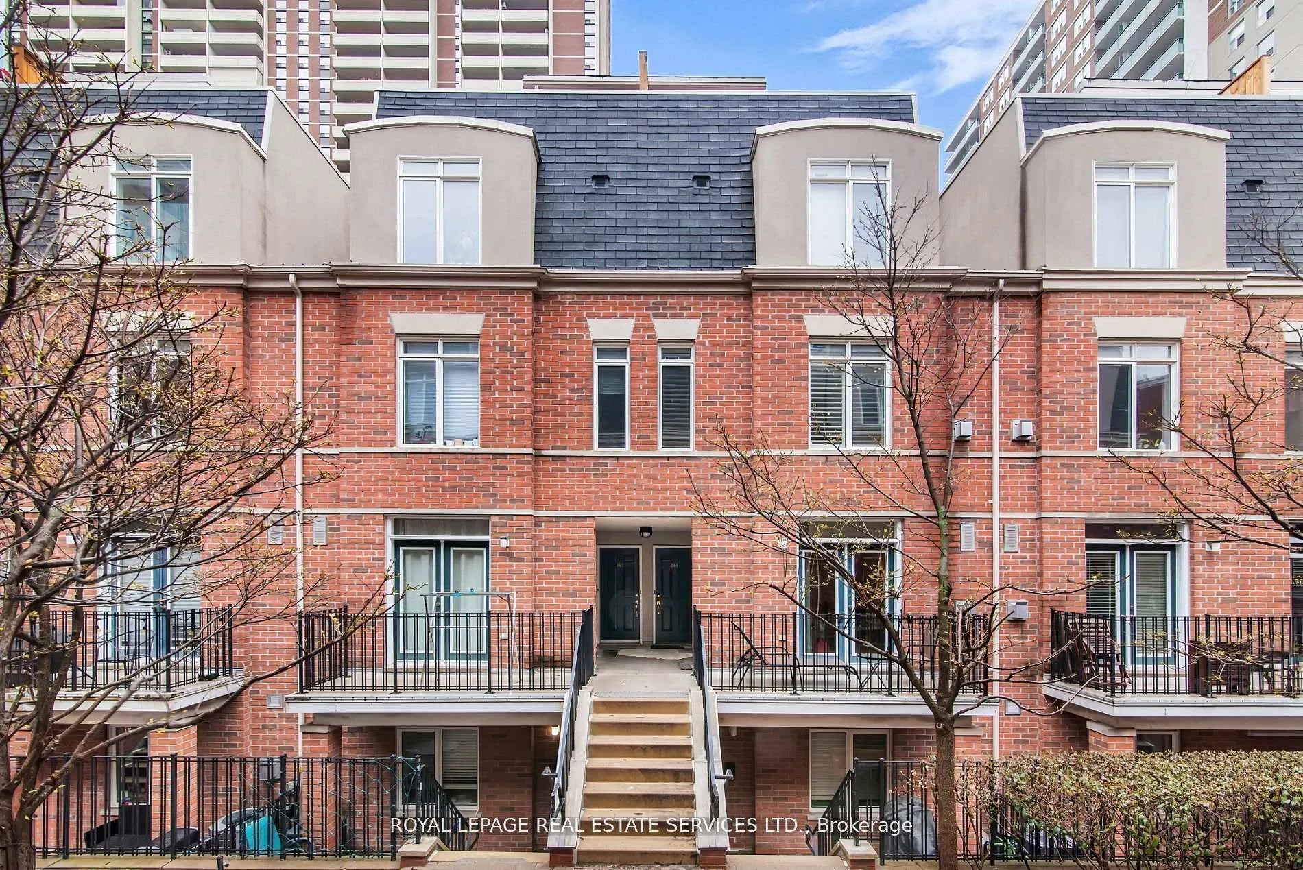 Front of Unit 359, 415 Jarvis Street