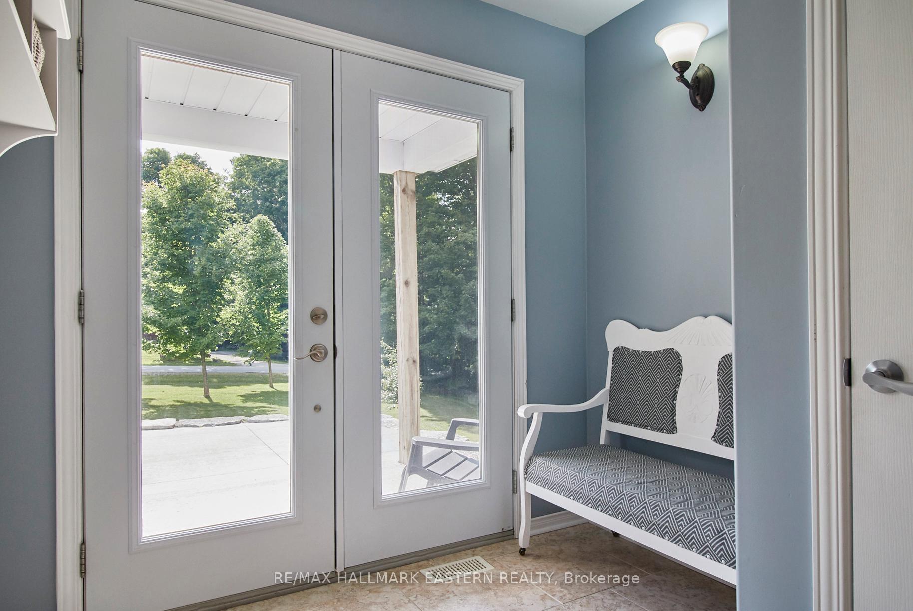 Photo 6 of 39 Deer Avenue, Cavan Monaghan, Cavan Twp — HOMEH