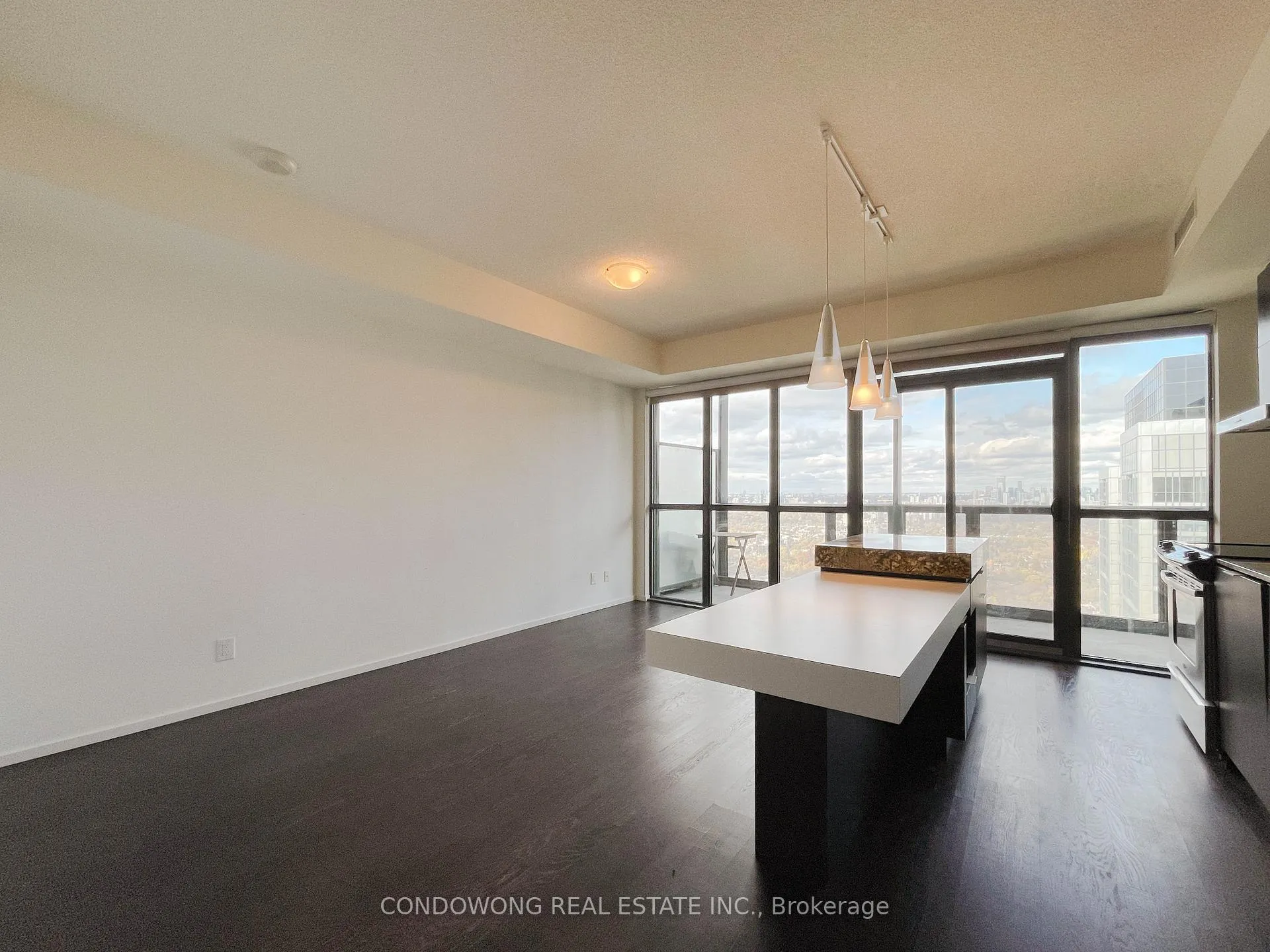 Photo 4 of Unit 4009, 101 Charles Street E, Toronto, Church-Yonge Corridor — HOMEH