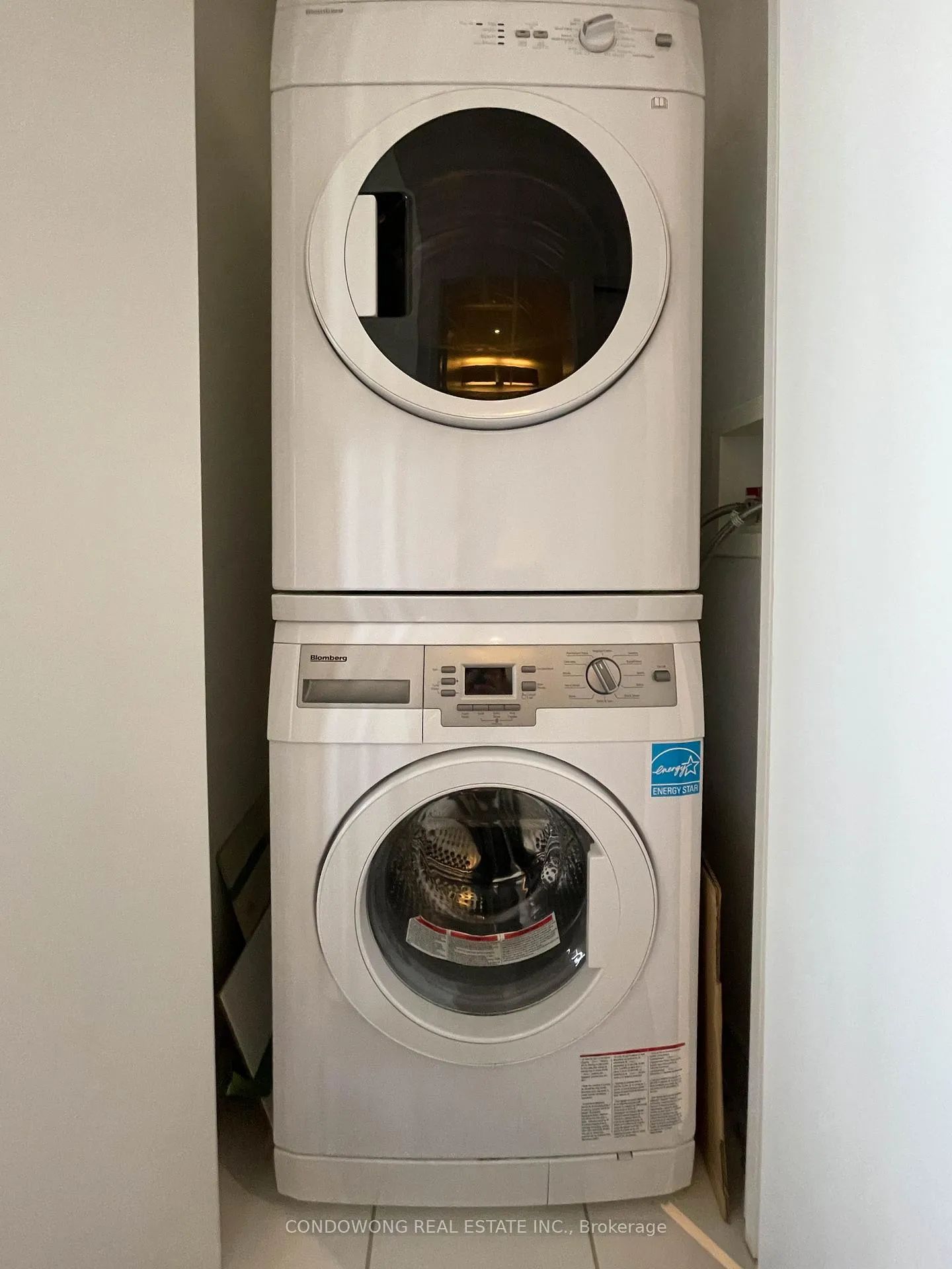 Photo 9 of Unit 4009, 101 Charles Street E, Toronto, Church-Yonge Corridor — HOMEH