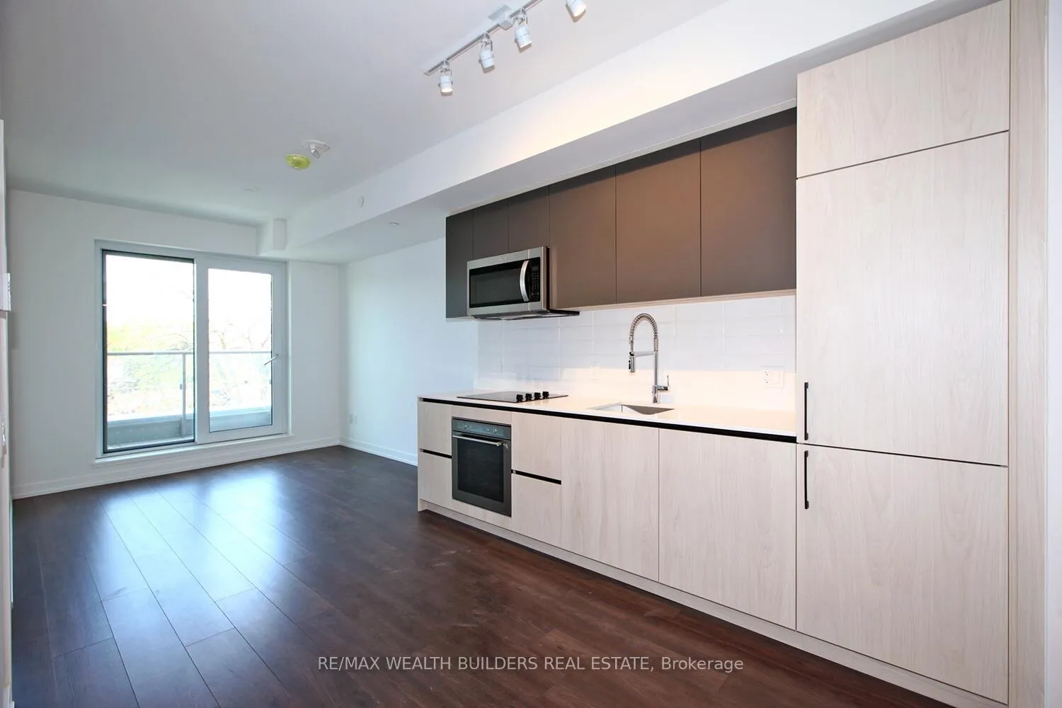 Photo 3 of Unit 441, 150 Logan Avenue, Toronto, South Riverdale — HOMEH