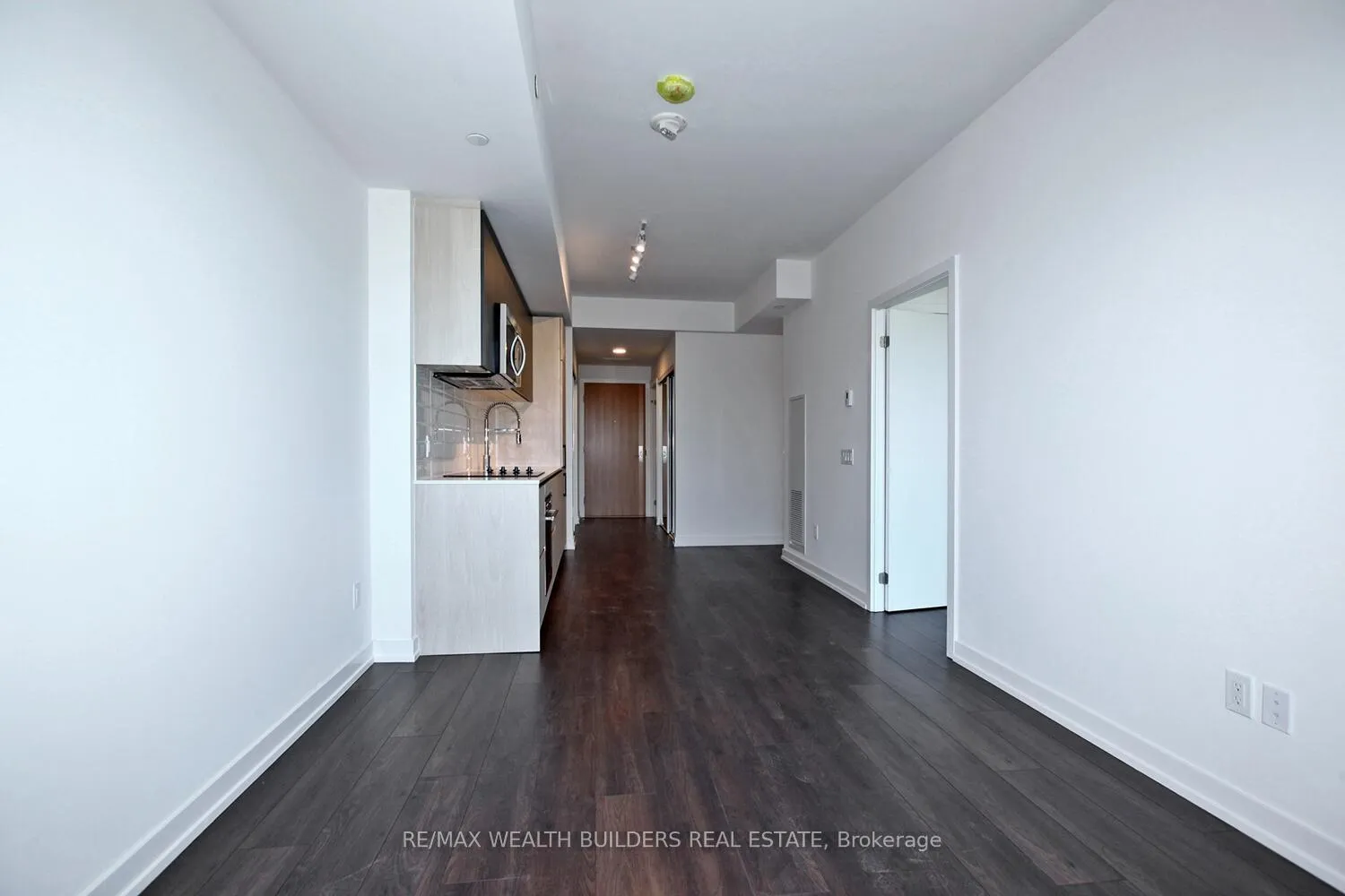 Photo 6 of Unit 441, 150 Logan Avenue, Toronto, South Riverdale — HOMEH