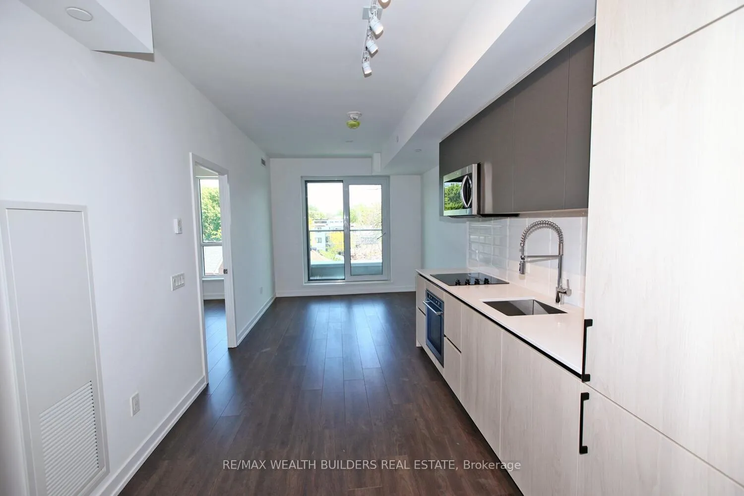 Photo 7 of Unit 441, 150 Logan Avenue, Toronto, South Riverdale — HOMEH