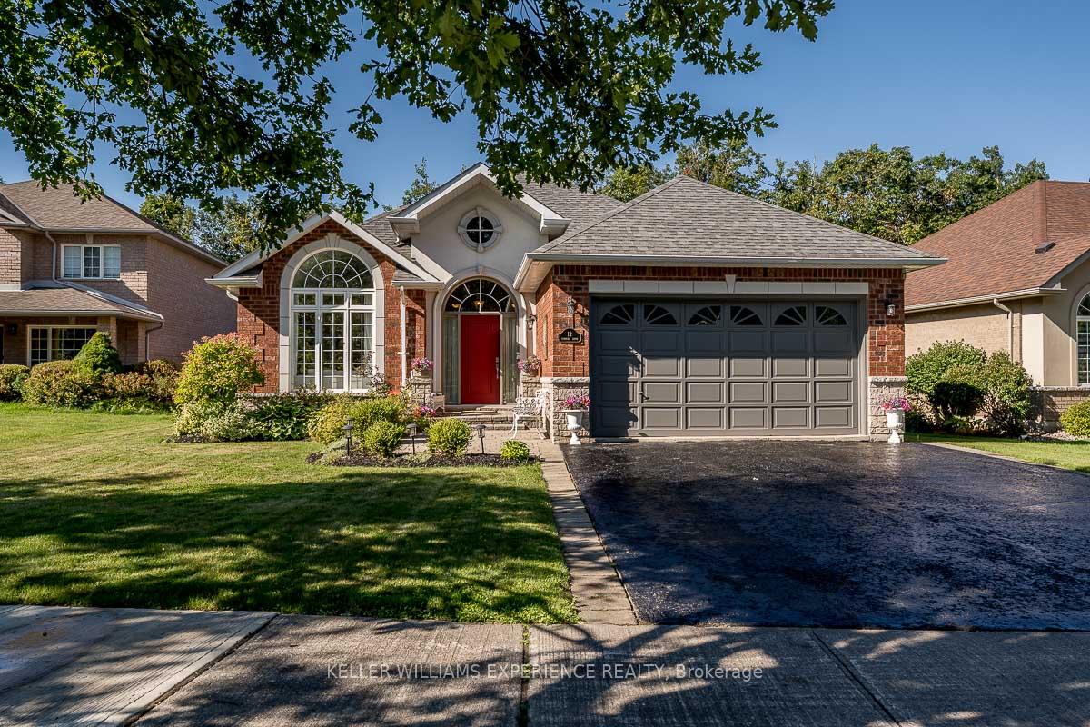 Photo 1 of 12 Cumming Drive, Barrie, Ardagh — HOMEH