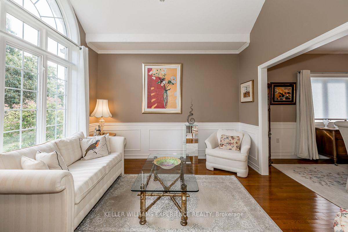Photo 4 of 12 Cumming Drive, Barrie, Ardagh — HOMEH