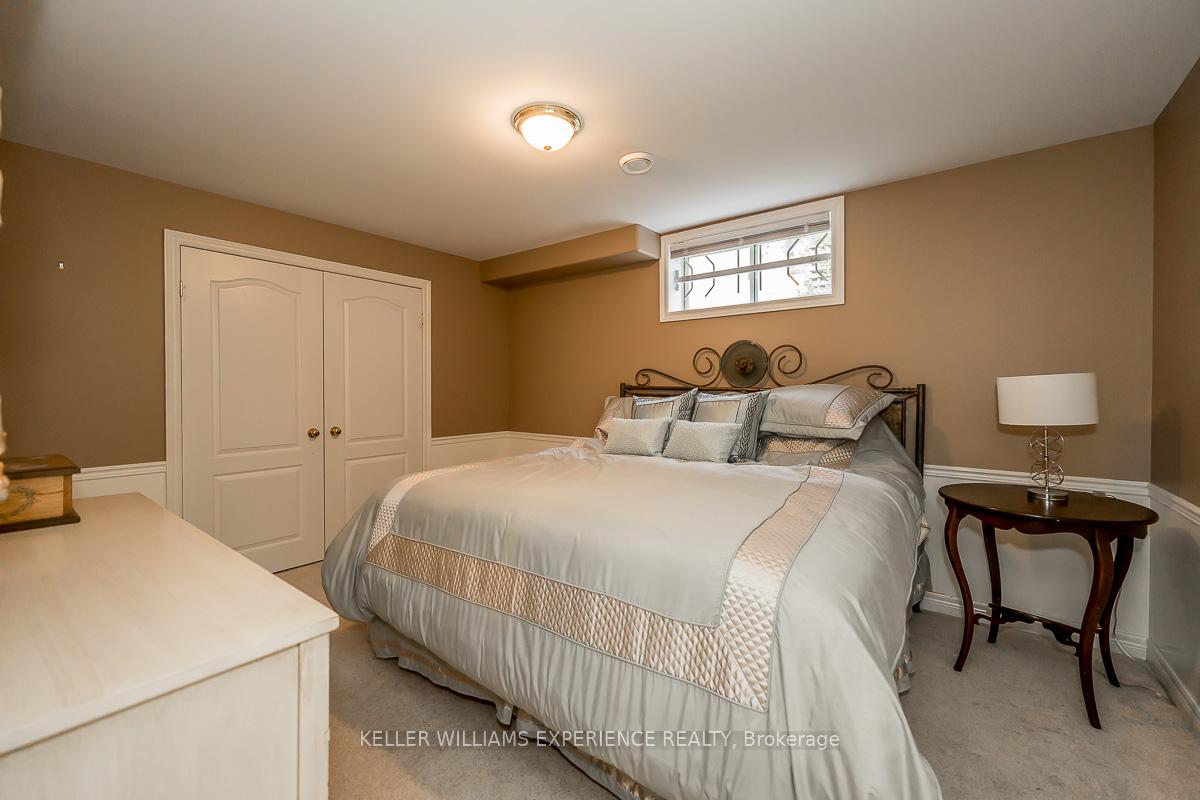 Photo 22 of 12 Cumming Drive, Barrie, Ardagh — HOMEH