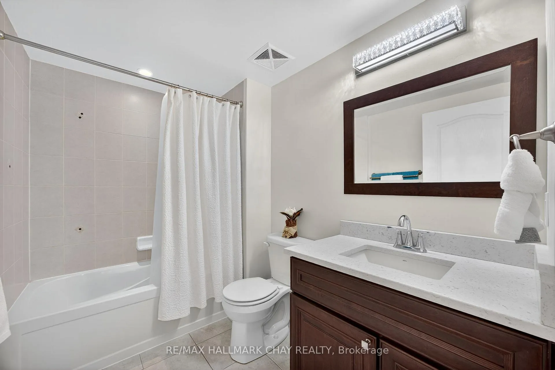 Photo 21 of Unit 405, 39 Ferndale Drive S, Barrie, Ardagh — HOMEH