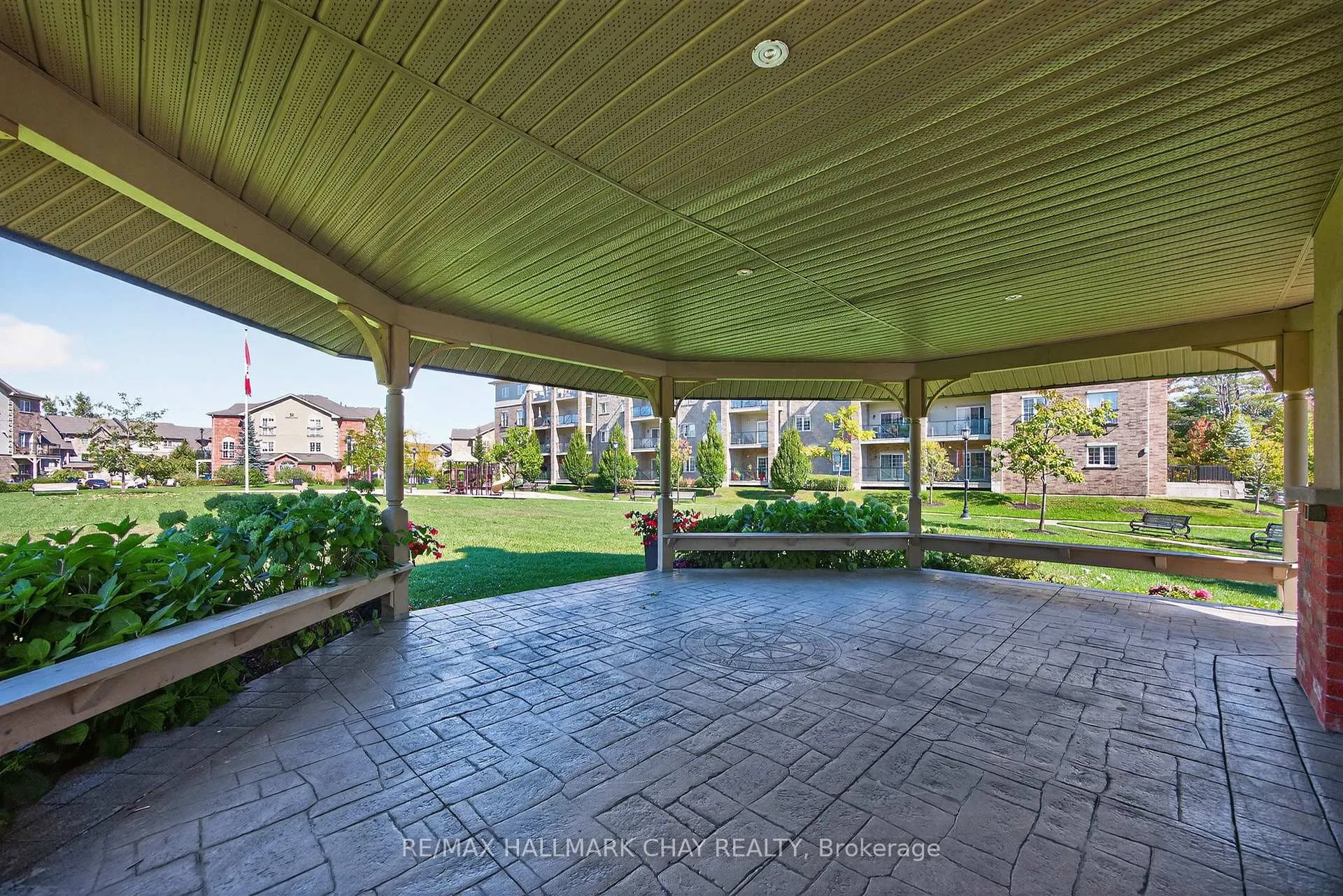 Photo 25 of Unit 405, 39 Ferndale Drive S, Barrie, Ardagh — HOMEH