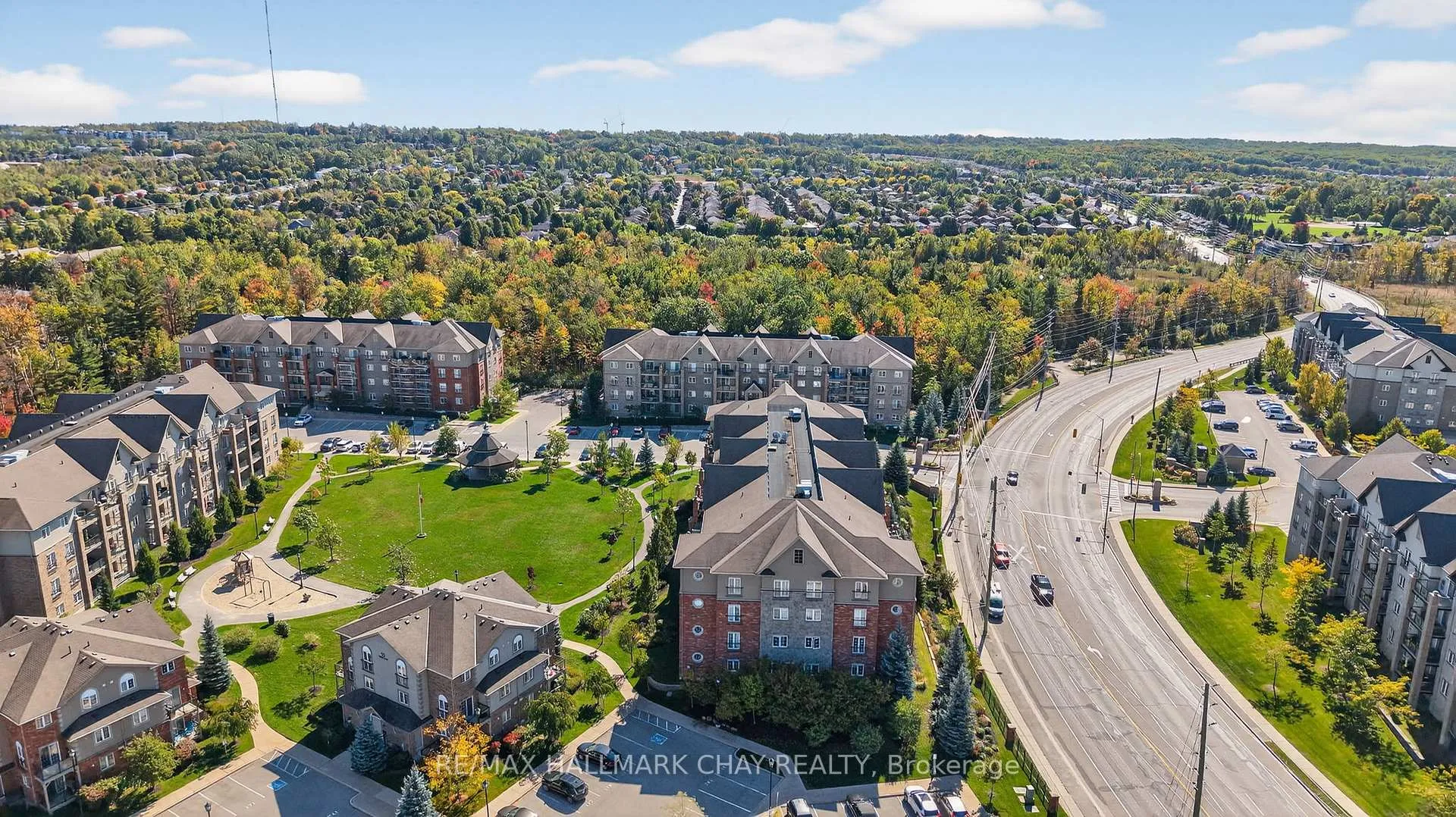 Photo 28 of Unit 405, 39 Ferndale Drive S, Barrie, Ardagh — HOMEH