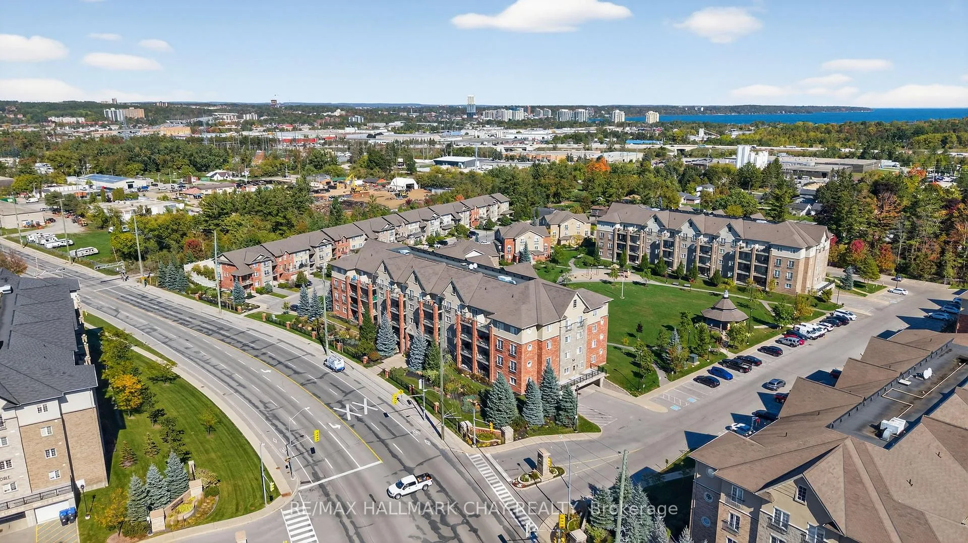 Photo 32 of Unit 405, 39 Ferndale Drive S, Barrie, Ardagh — HOMEH