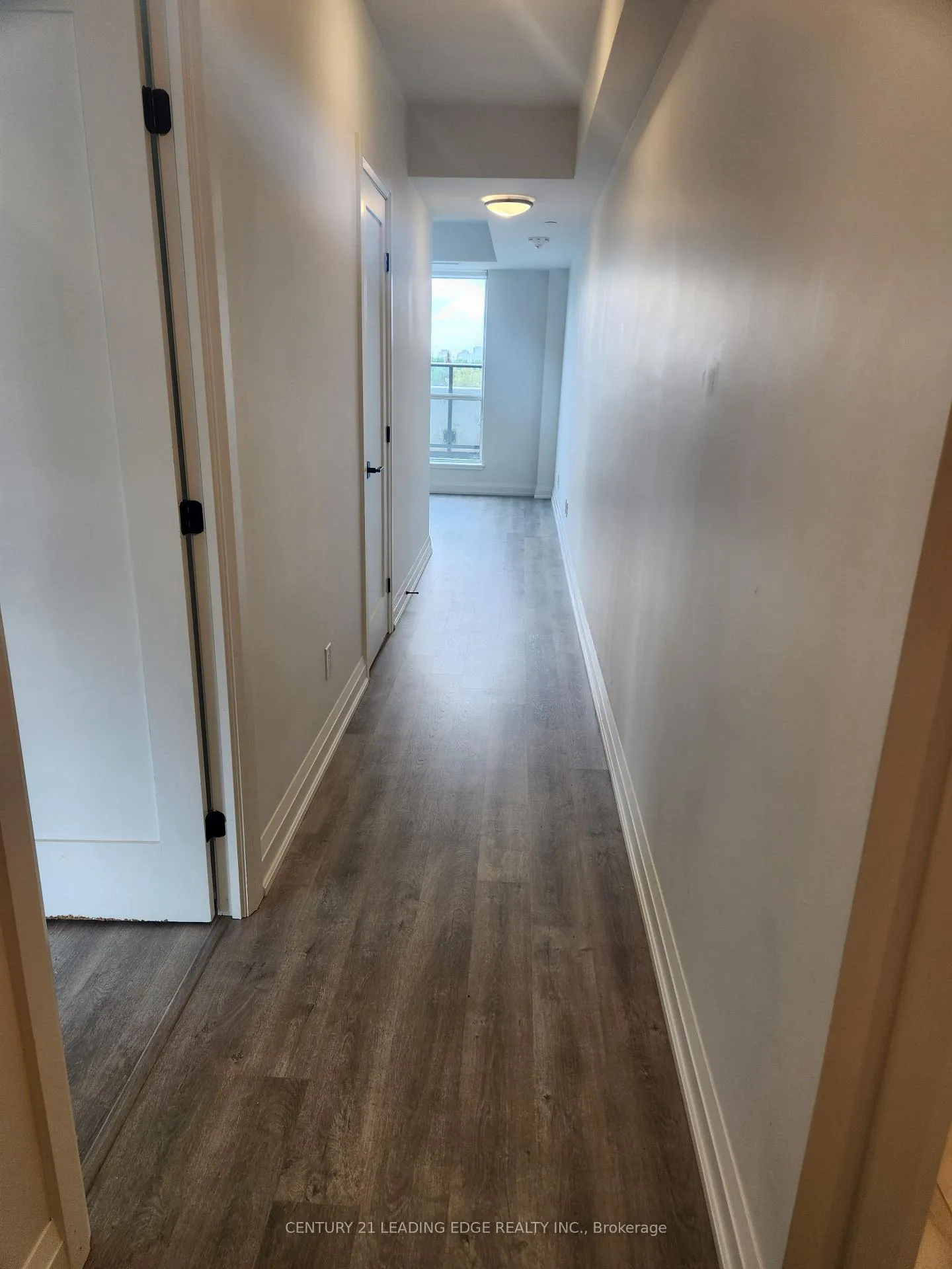 Photo 4 of Unit 503, 2369 Danforth Avenue, Toronto, East End-Danforth — HOMEH