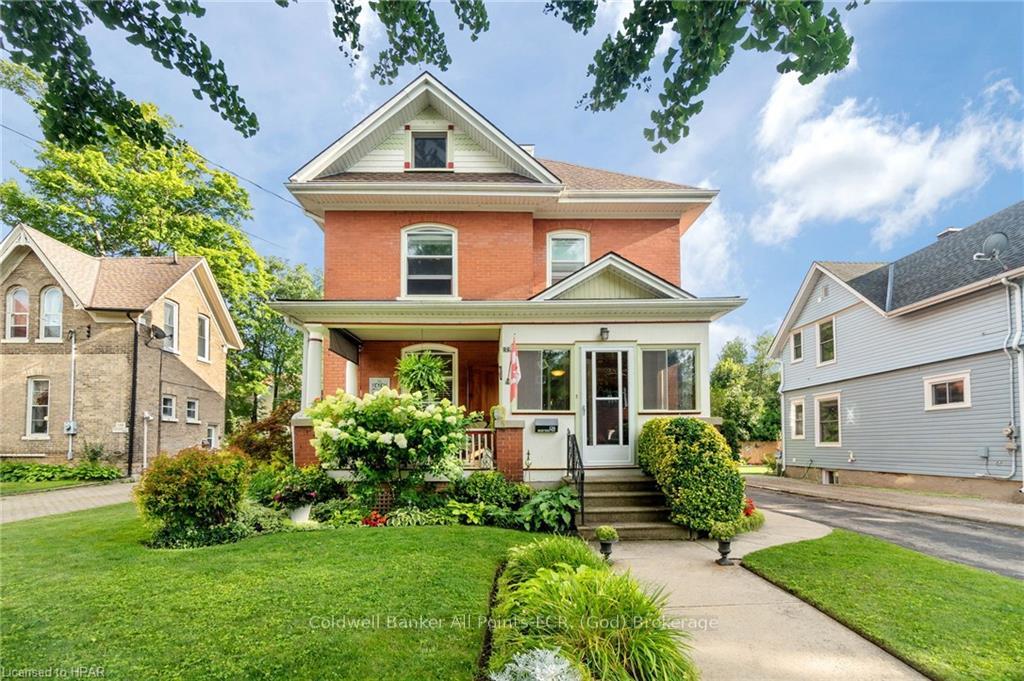 Photo 1 of 126 Nelson Street E, Goderich, Goderich (Town) — HOMEH