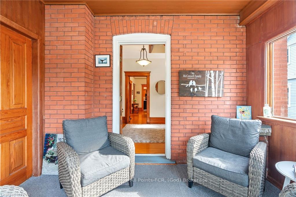 Photo 5 of 126 Nelson Street E, Goderich, Goderich (Town) — HOMEH