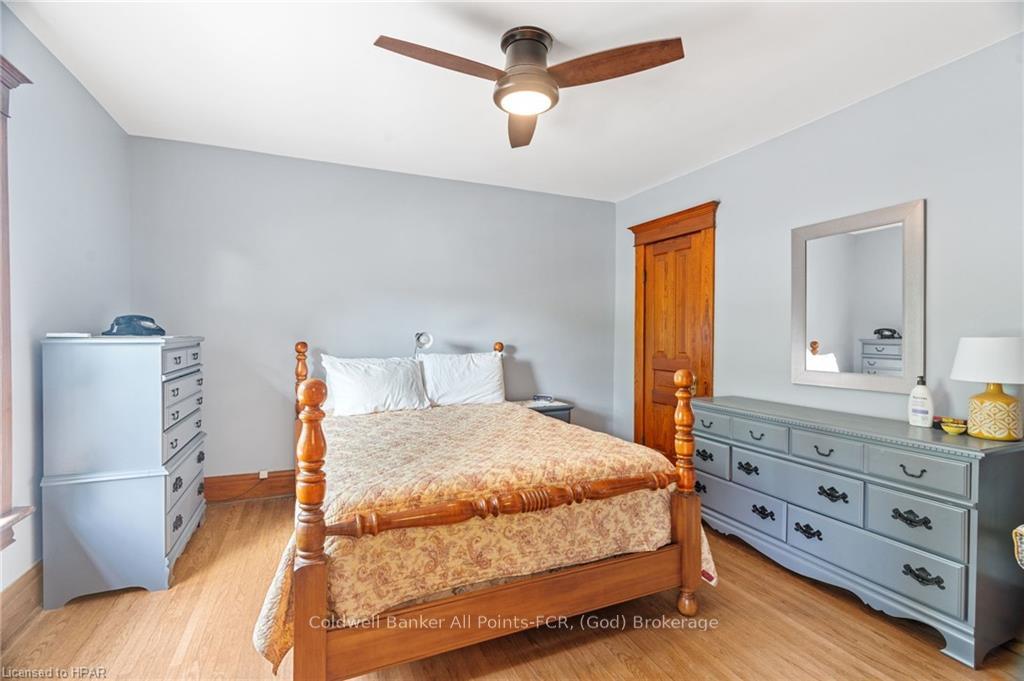 Photo 24 of 126 Nelson Street E, Goderich, Goderich (Town) — HOMEH