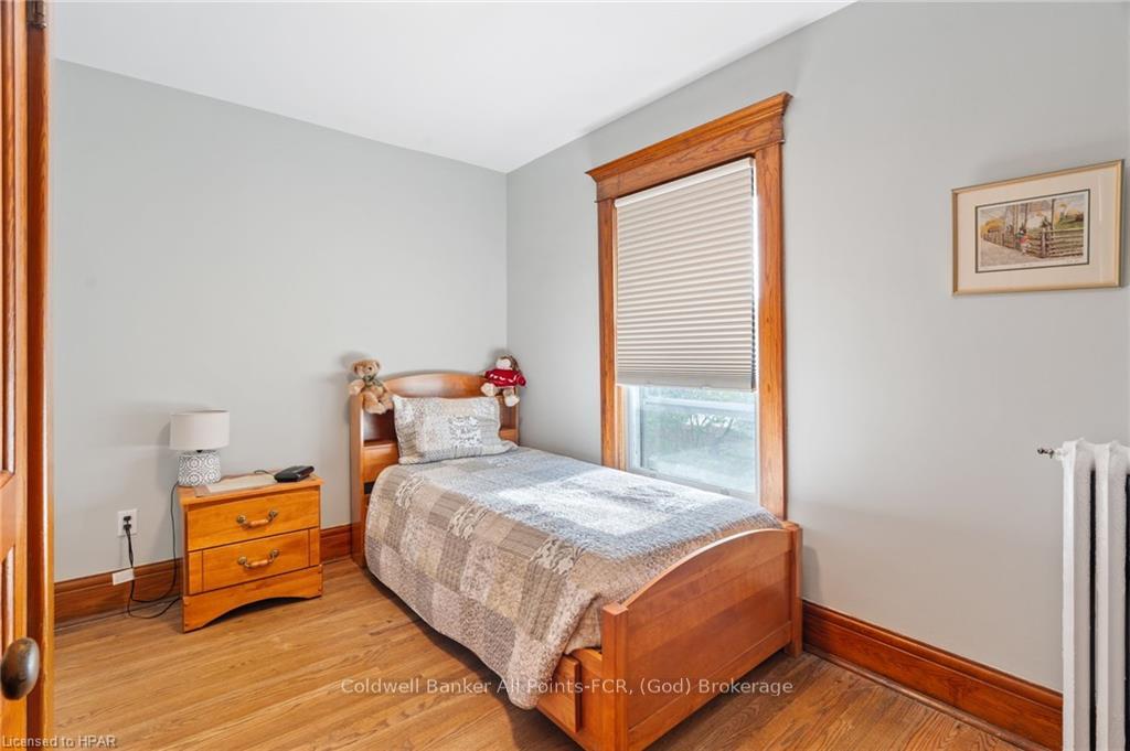 Photo 28 of 126 Nelson Street E, Goderich, Goderich (Town) — HOMEH
