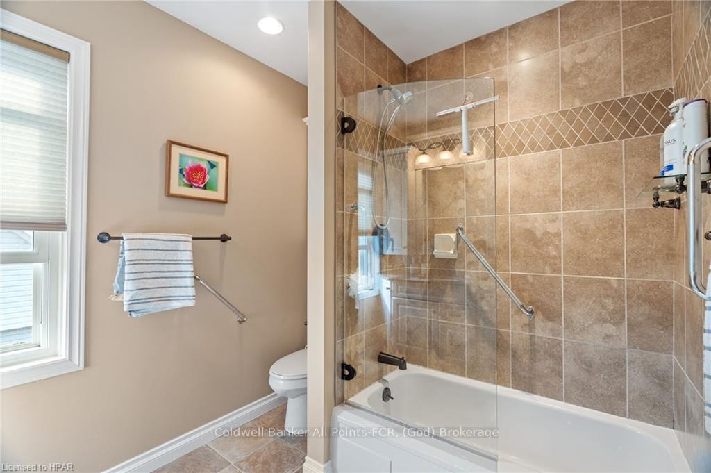 Photo 30 of 126 Nelson Street E, Goderich, Goderich (Town) — HOMEH