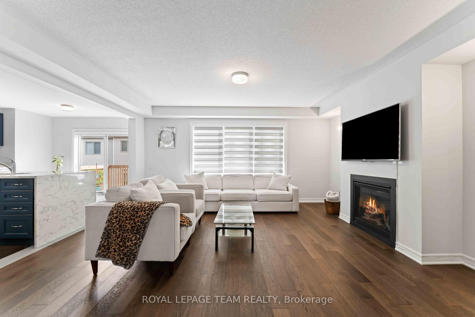 Photo 6 of 612 Rye Grass Way, Ottawa, Barrhaven - Half Moon Bay — HOMEH