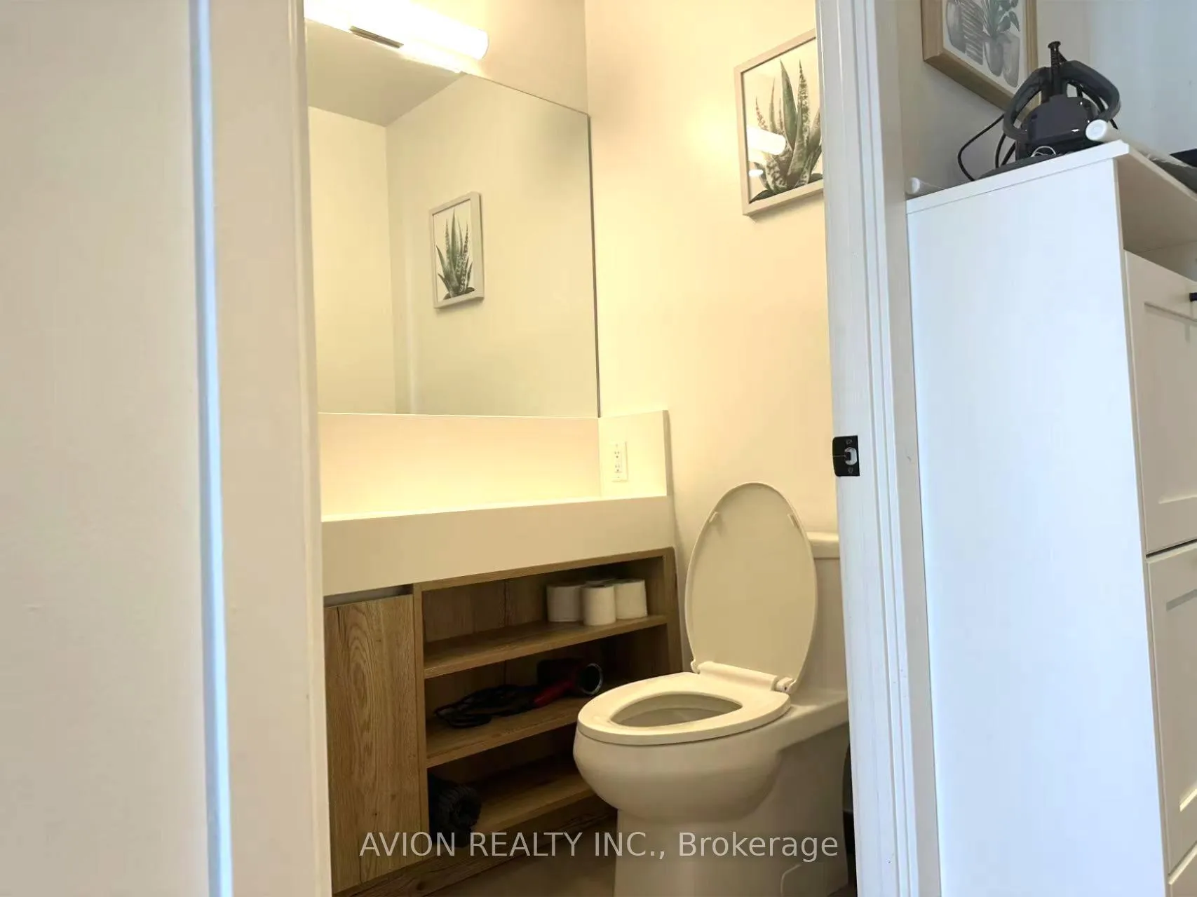 Photo 2 of Unit 2602, 319 jarvis Street, Toronto, Church-Yonge Corridor — HOMEH
