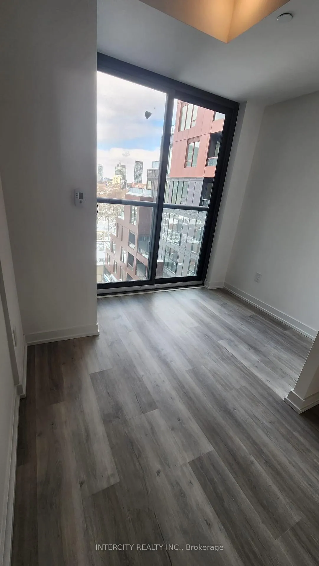 Photo 2 of Unit 730, 28 Eastern Avenue, Toronto, Moss Park — HOMEH