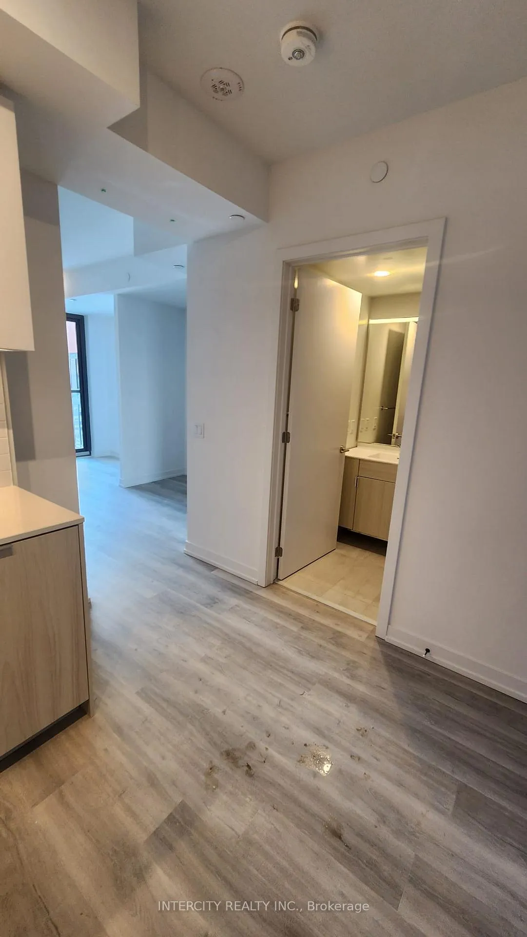 Photo 5 of Unit 730, 28 Eastern Avenue, Toronto, Moss Park — HOMEH