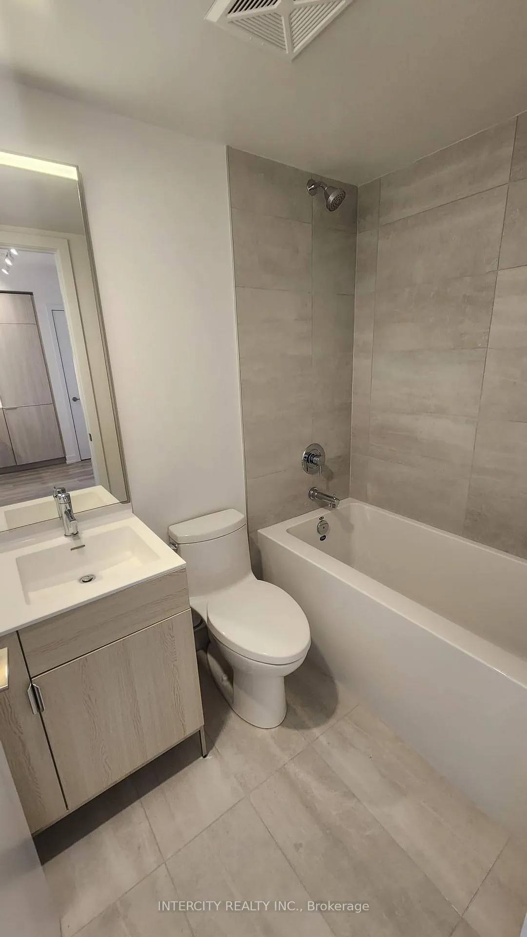 Photo 6 of Unit 730, 28 Eastern Avenue, Toronto, Moss Park — HOMEH
