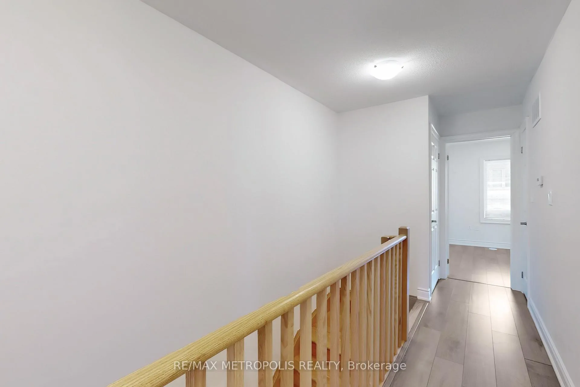 Photo 16 of Unit 4, 2607 Magdelen Path, Oshawa, Windfields — HOMEH