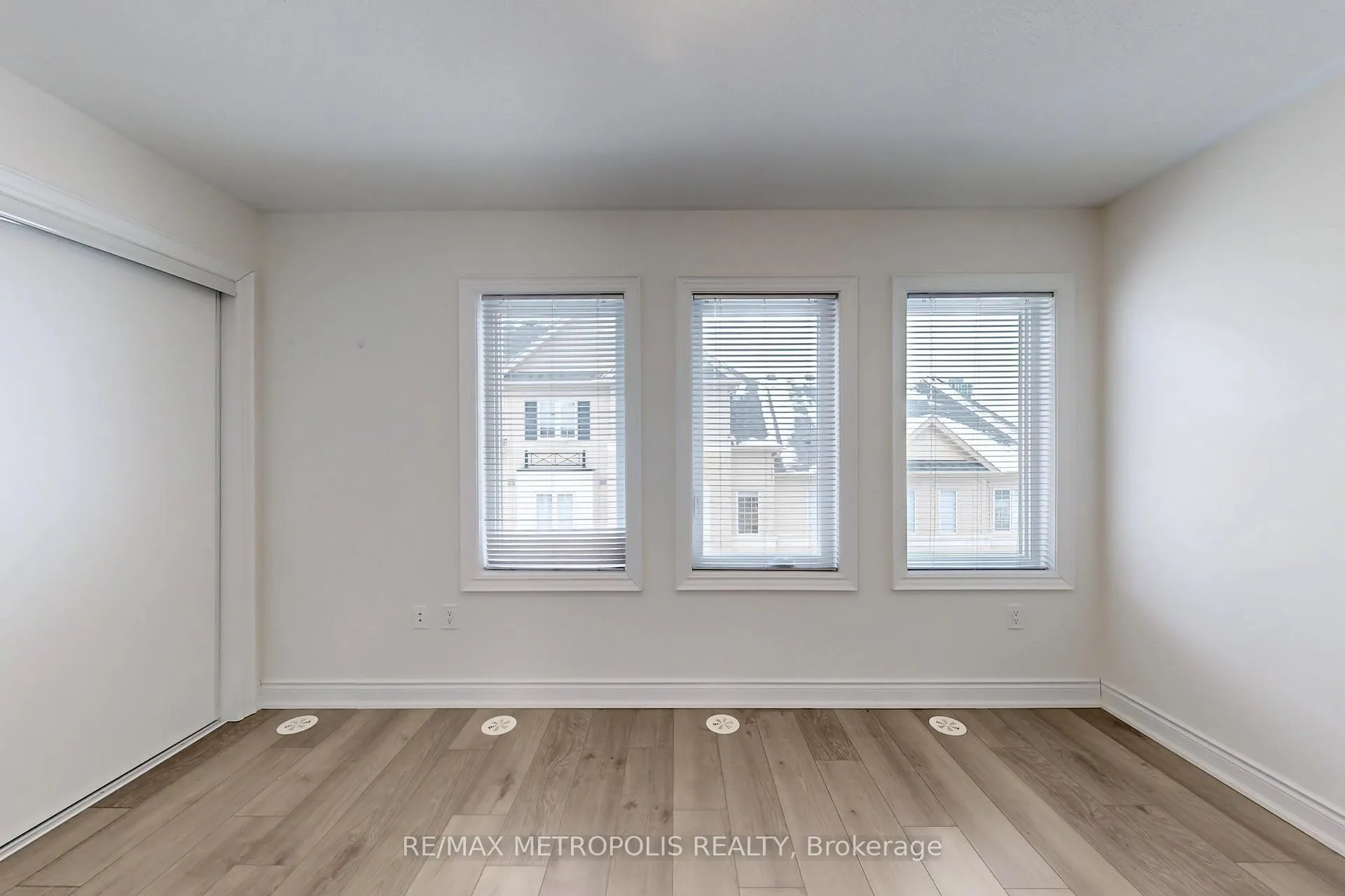 Photo 24 of Unit 4, 2607 Magdelen Path, Oshawa, Windfields — HOMEH