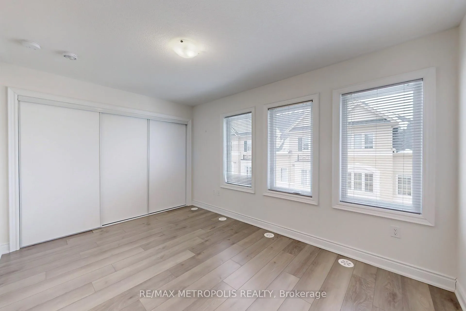 Photo 25 of Unit 4, 2607 Magdelen Path, Oshawa, Windfields — HOMEH
