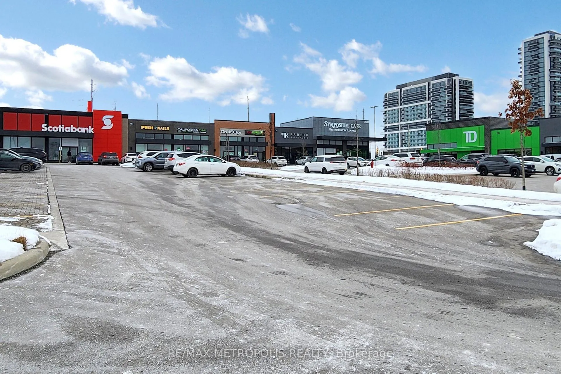 Photo 39 of Unit 4, 2607 Magdelen Path, Oshawa, Windfields — HOMEH
