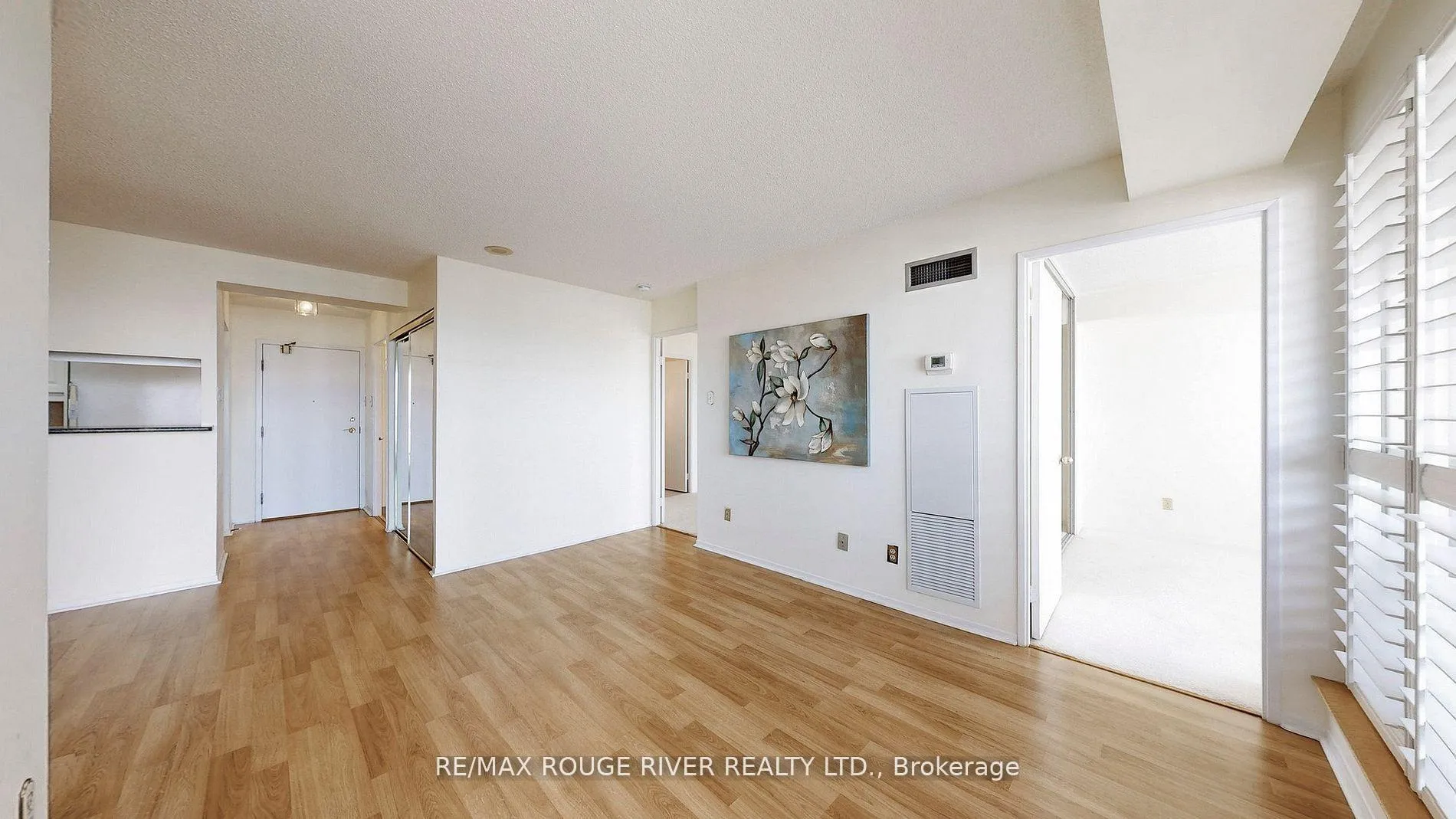 Photo 12 of Unit 1627, 1880 Valley Farm Road, Pickering, Town Centre — HOMEH