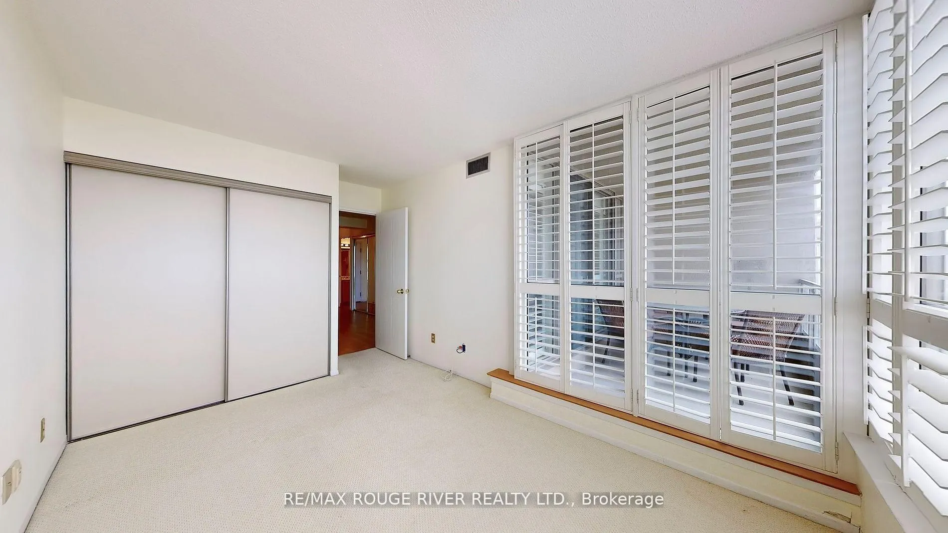 Photo 19 of Unit 1627, 1880 Valley Farm Road, Pickering, Town Centre — HOMEH