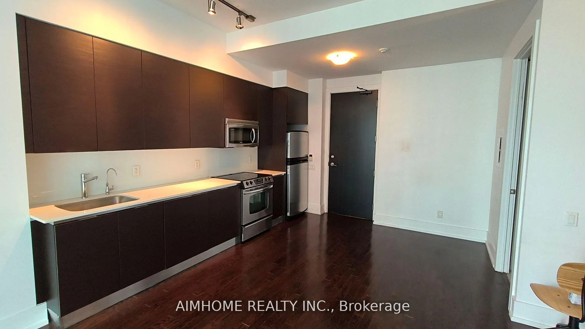 Photo 7 of Unit 4201, 33 Charles Street E, Toronto, Church-Yonge Corridor — HOMEH