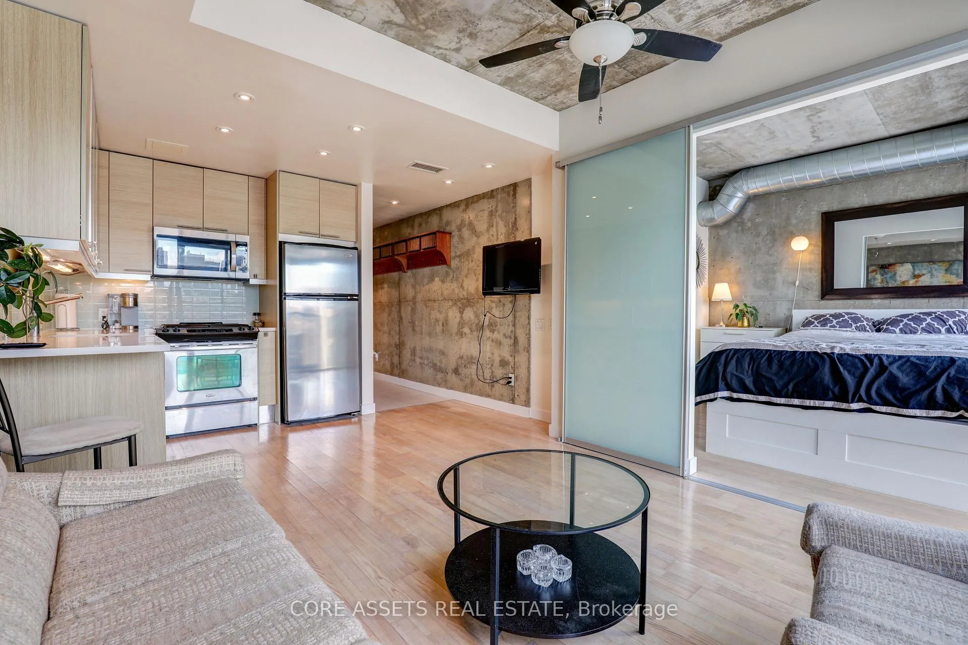 Photo 9 of Unit 1202, 138 Princess Street, Toronto, Church-Yonge Corridor — HOMEH