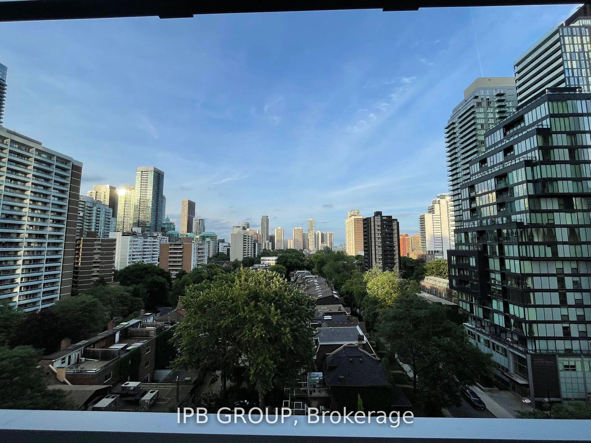 Photo 1 of Unit 906, 3 Gloucester Street, Toronto, Church-Yonge Corridor — HOMEH