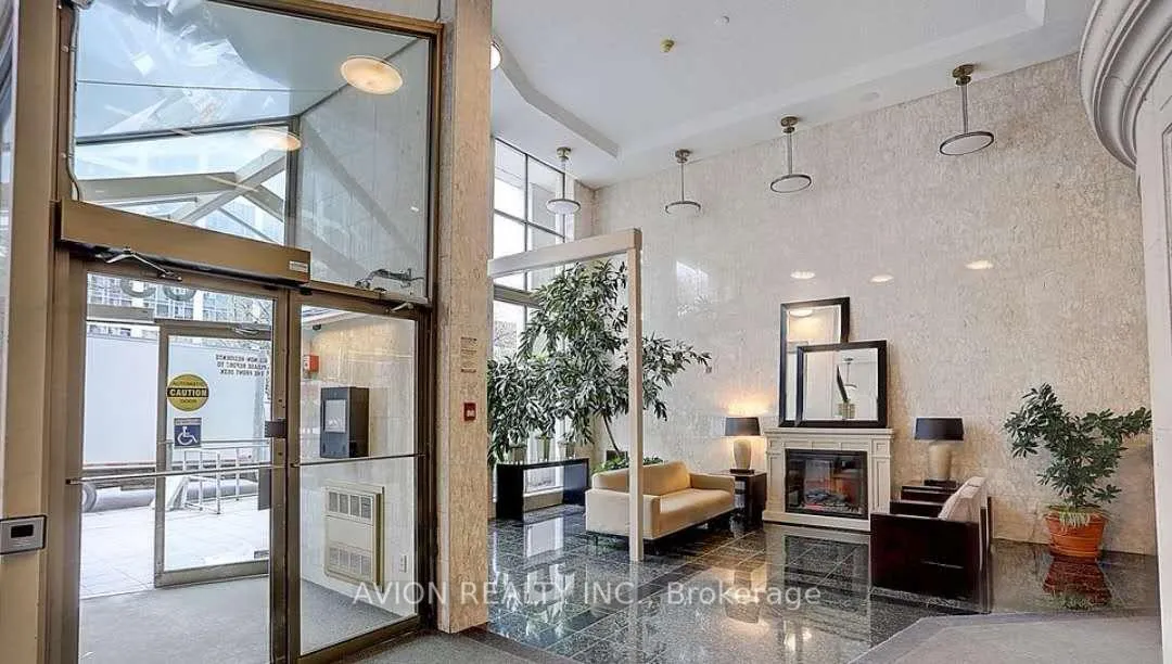 Photo 5 of Unit PH20, 65 Scadding Avenue, Toronto, Waterfront Communities — HOMEH