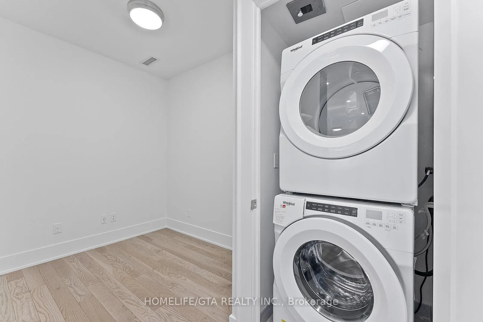 Photo 36 of Unit 605, 118 Merchants' Wharf, Toronto, Waterfront Communities — HOMEH