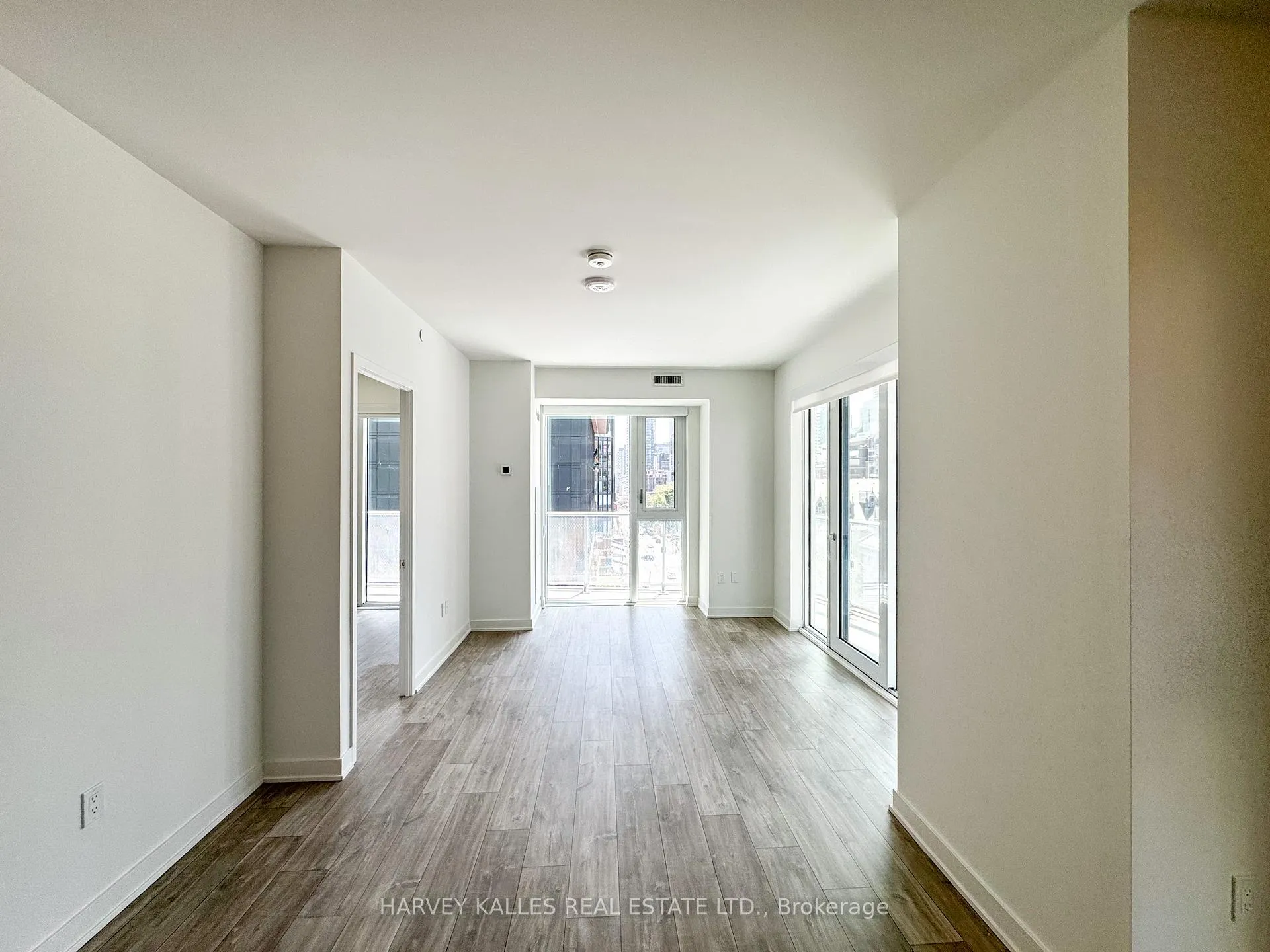 Photo 11 of Unit 710, 100 Dalhousie Street, Toronto, Waterfront Communities — HOMEH