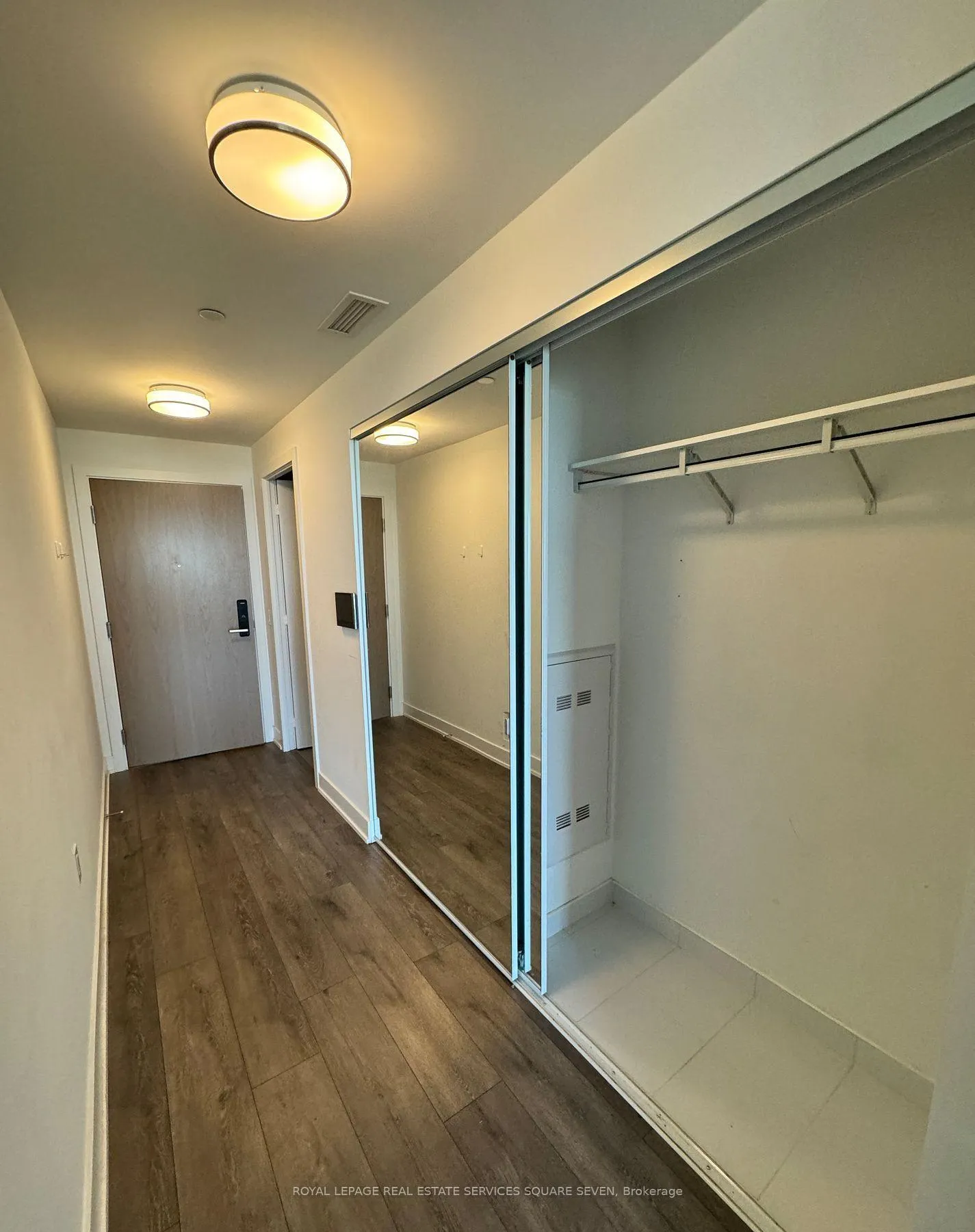 Photo 5 of Unit 3118, 585 Bloor Street E, Toronto, North St. James Town — HOMEH