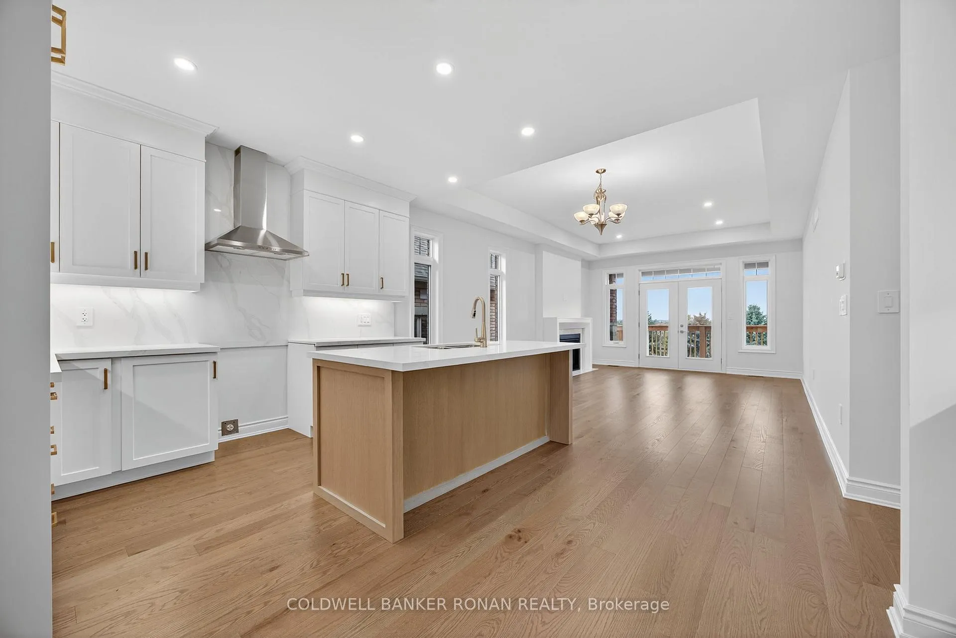 Photo 5 of 241 Ridge Way, New Tecumseth, Alliston — HOMEH