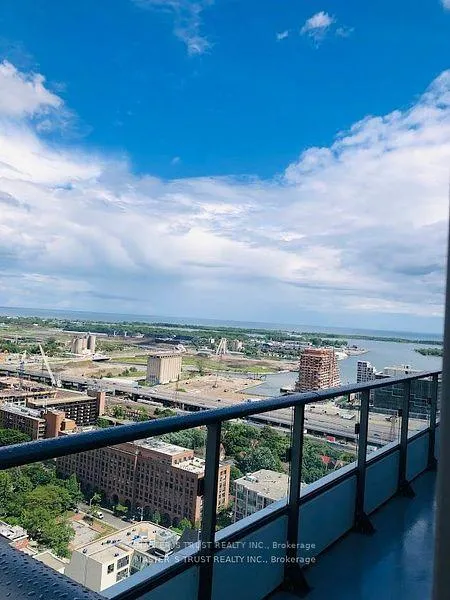 Photo 5 of Unit PH3004, 70 Princess Street, Toronto, Waterfront Communities — HOMEH