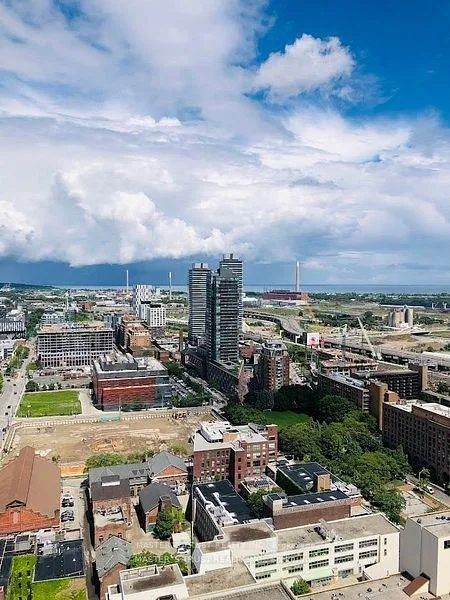 Photo 7 of Unit PH3004, 70 Princess Street, Toronto, Waterfront Communities — HOMEH