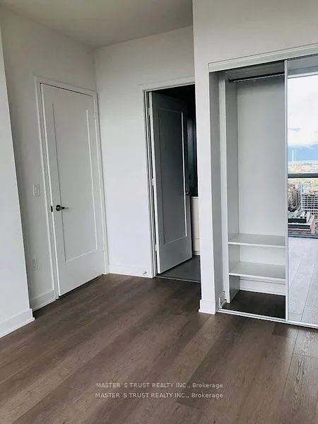 Photo 9 of Unit PH3004, 70 Princess Street, Toronto, Waterfront Communities — HOMEH