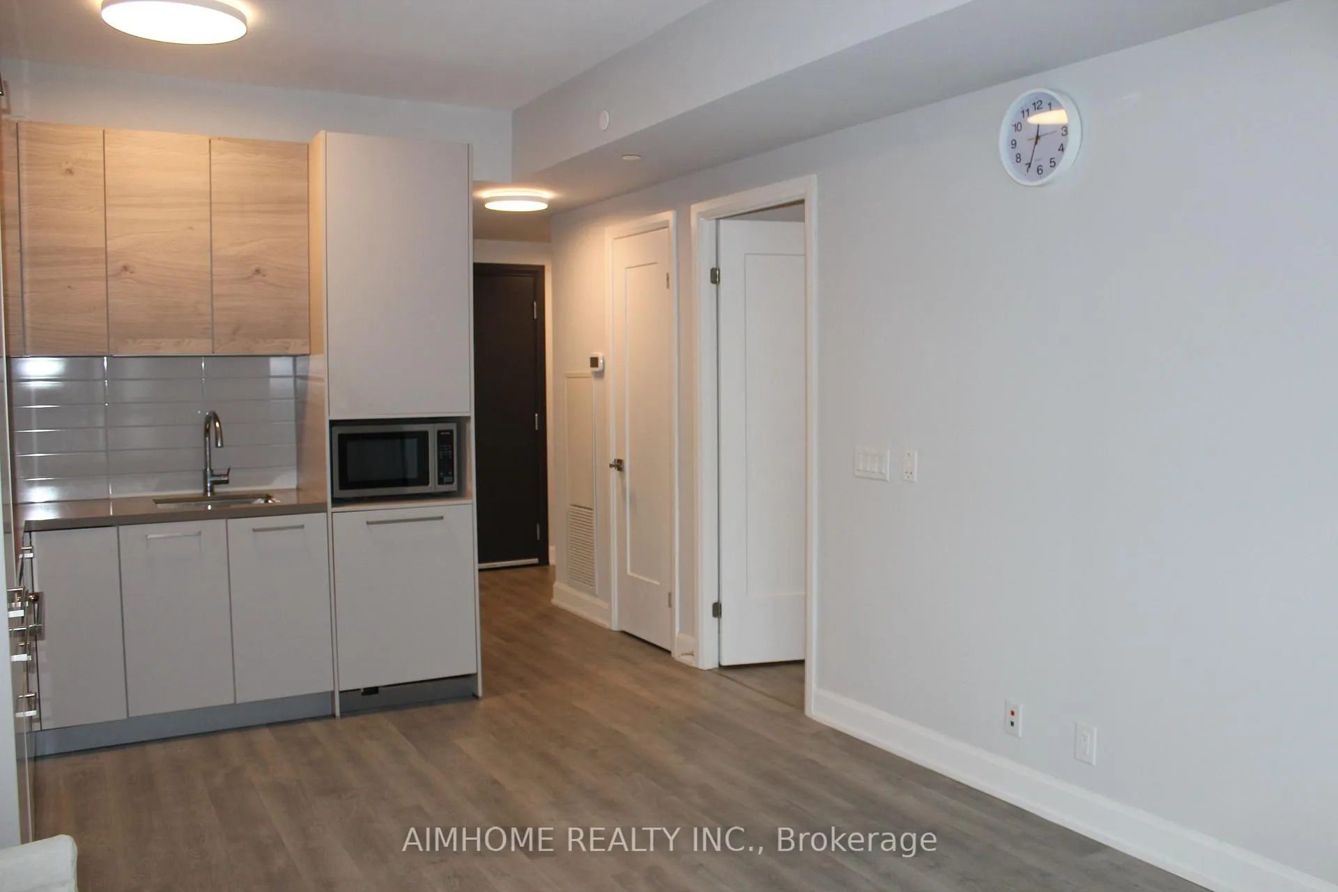 Photo 6 of Unit 711, 38 Gandhi Lane, Markham, Commerce Valley — HOMEH