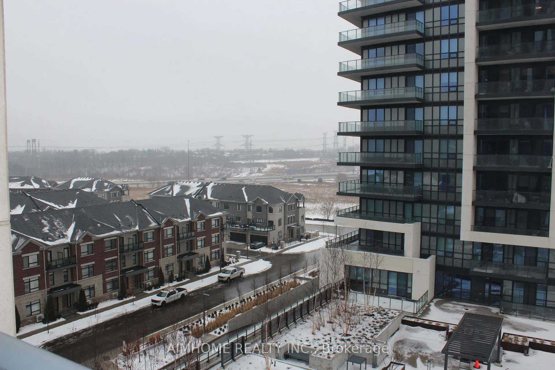 Photo 16 of Unit 711, 38 Gandhi Lane, Markham, Commerce Valley — HOMEH