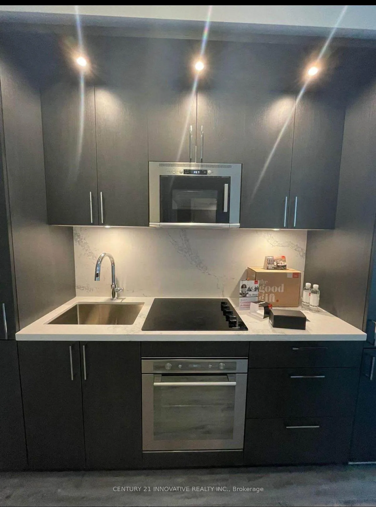 Photo 6 of Unit 2605, 575 Bloor Street E, Toronto, North St. James Town — HOMEH